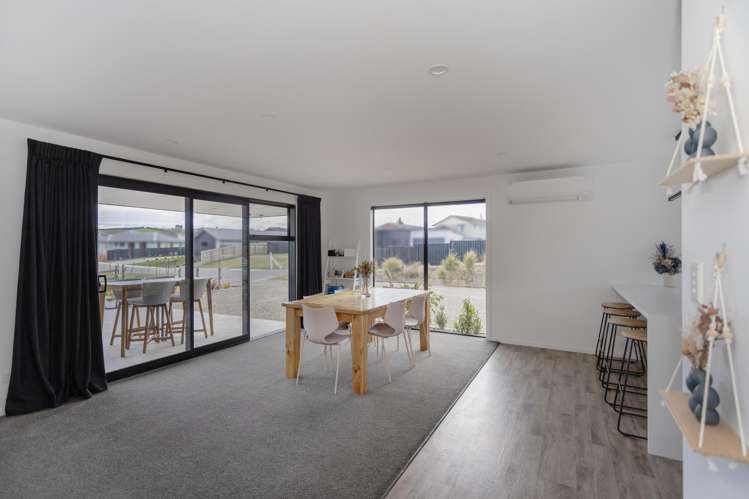 12 Whitehaven Street Weston_5
