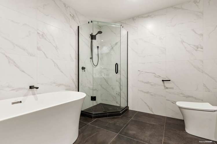 2/71 Sunrise Avenue Murrays Bay_9