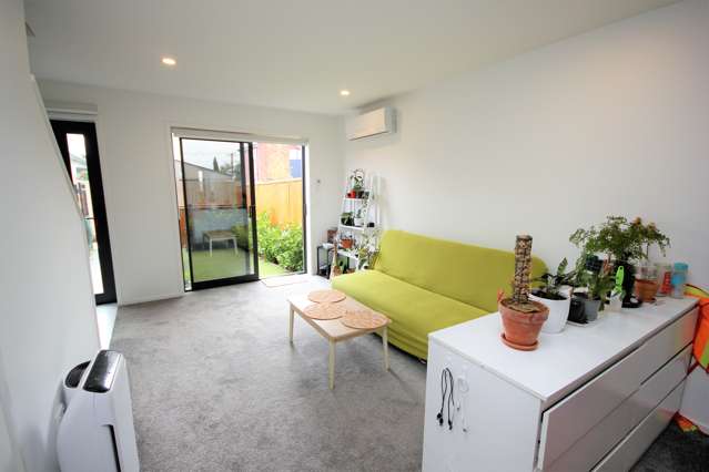 3/66 Longfellow Street Sydenham_4