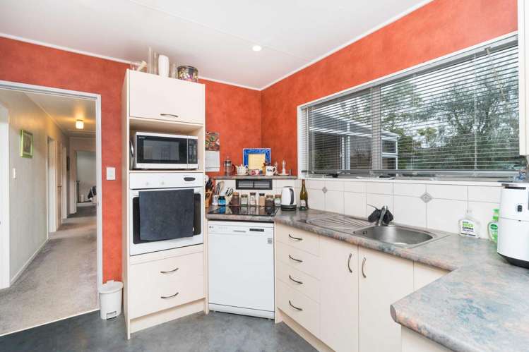 42 Amberley Avenue Westbrook_2