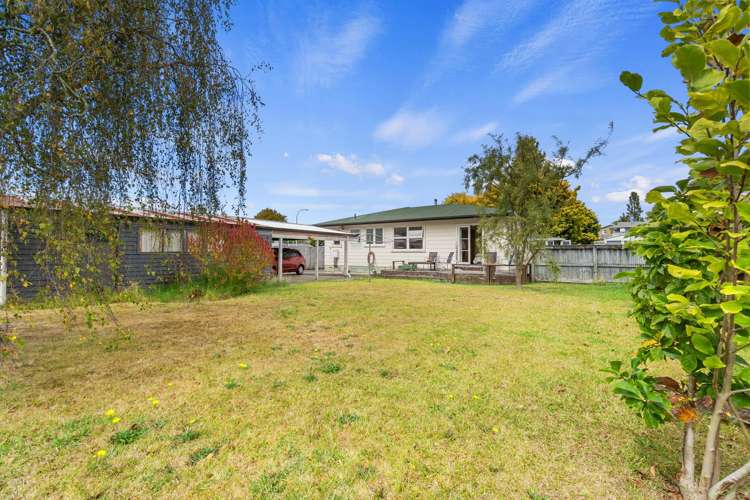 74 Aberdeen Drive Dinsdale_1