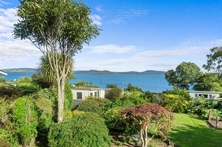 5 Hugh Avenue Hamurana_28