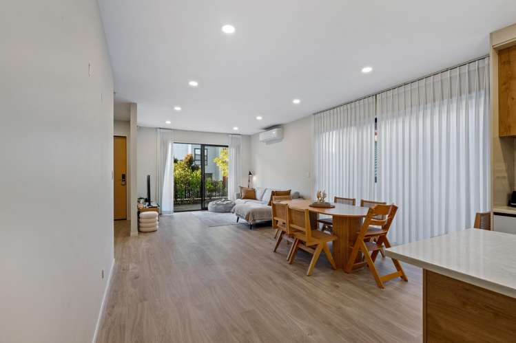 43 Westgate Drive Westgate_14