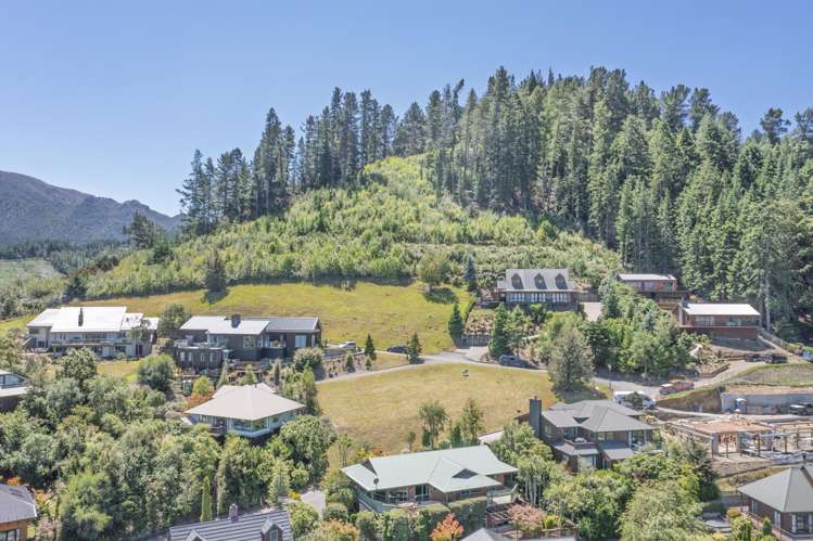 9 Oregon Heights Hanmer Springs_1