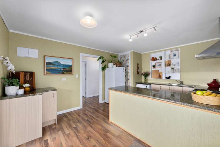 970 Redwood Pass Road Redwood Pass_10