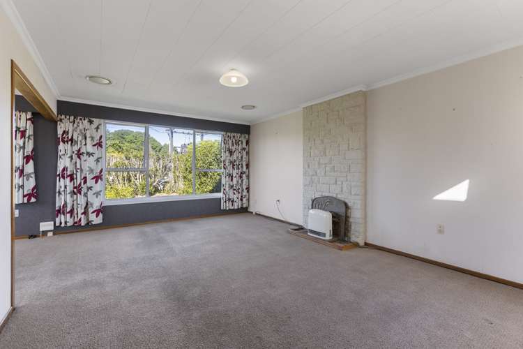 Tarata Road Inglewood_12