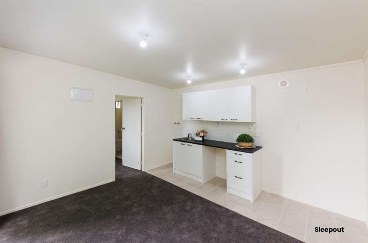 38 Campbell Road Bunnythorpe_22