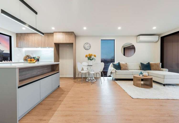 4202E Great North Road Glendene_5