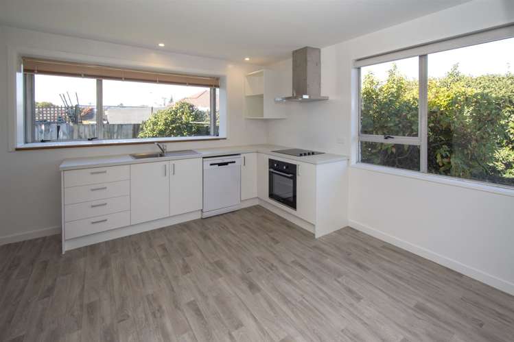 2/5 Chilton Drive Mairehau_6