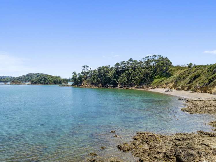 211 Te Whau Drive Te Whau_17