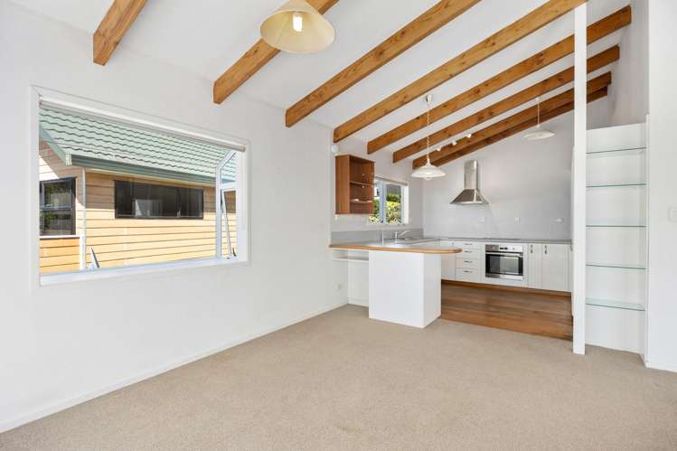 16 Arohia Place Snells Beach_10