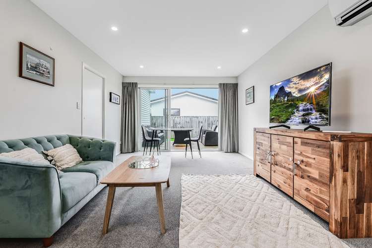 4/209 Tuhikaramea Road Dinsdale_13