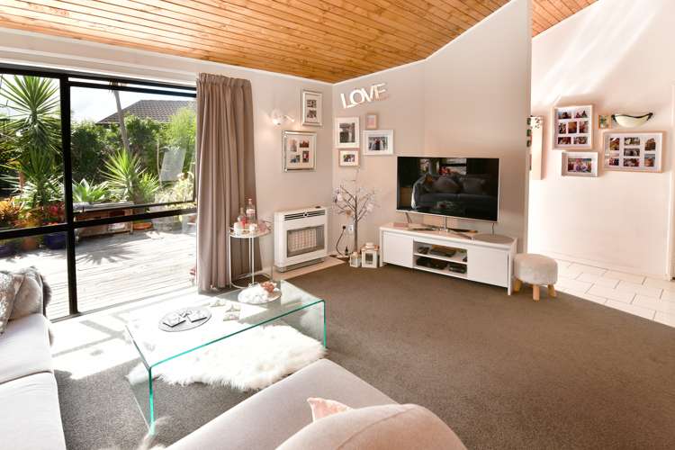 56 Polkinghorne Drive Manly_6