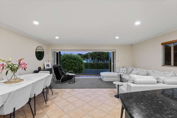 222 Hibiscus Coast Highway Orewa_6