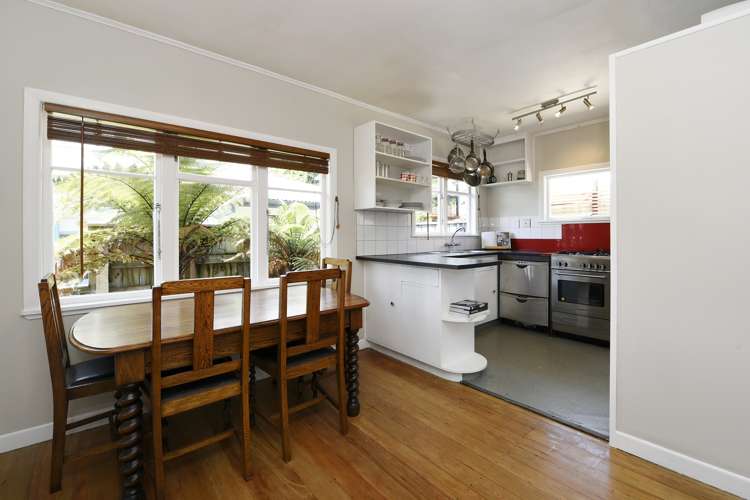 64 Toi Toi Street Toi Toi_5