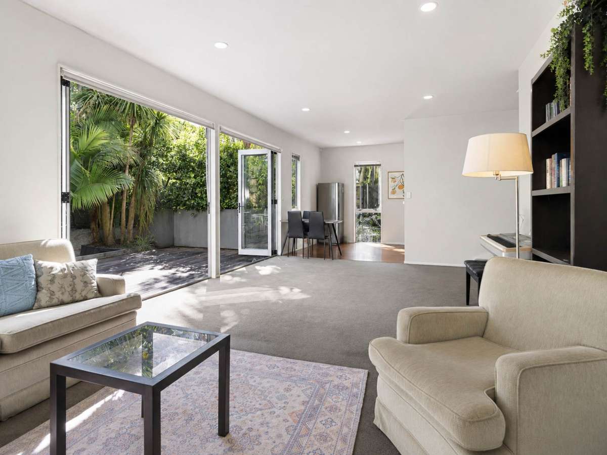 6A William Denny Avenue_2