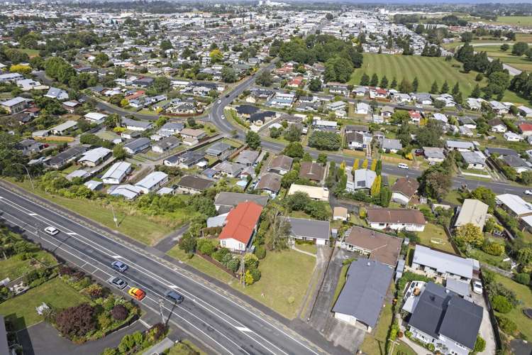 137 Tuhikaramea Road Dinsdale_16