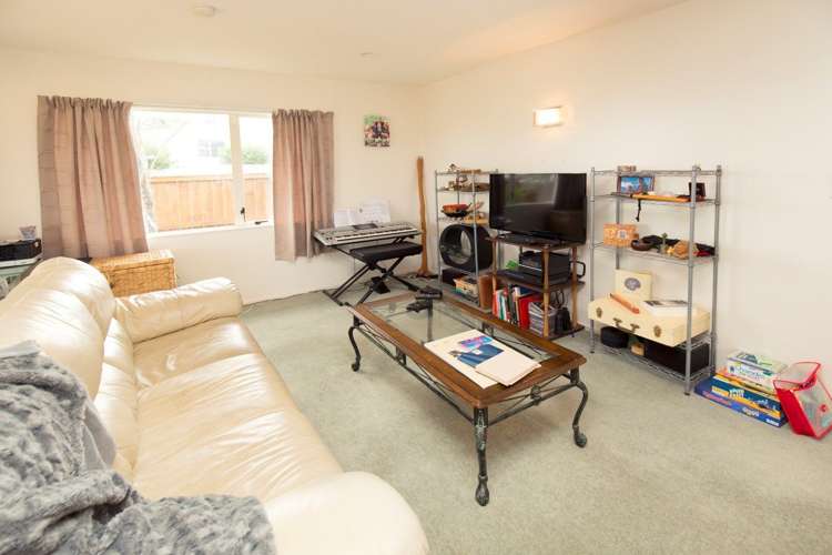 34a Shakespear Road Army Bay_6