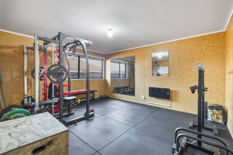 16 Chestnut Close Kelvin Grove_17