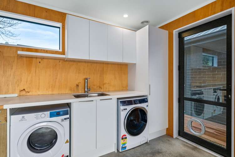 19 Golf View Close Fairhall_29