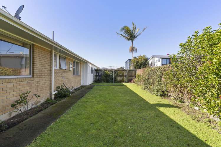 1 and 2/310 Weymouth Road Clendon Park_8