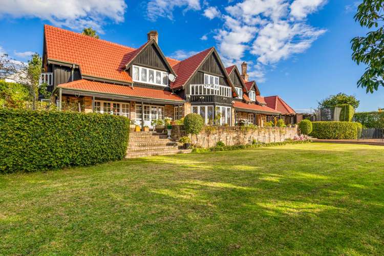 139 Long Drive St Heliers_11