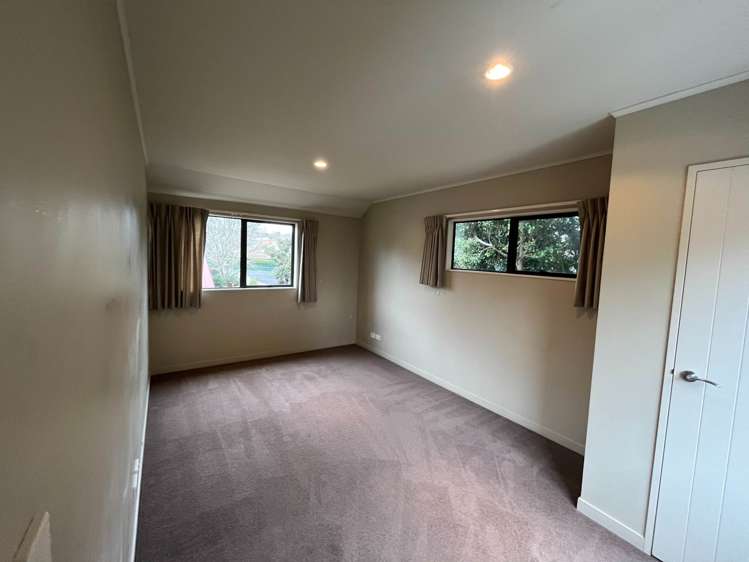 Mt Smart Road Royal Oak_12