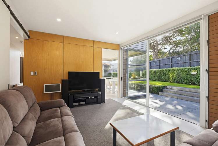 7 Pikitanga Close Tawa_18