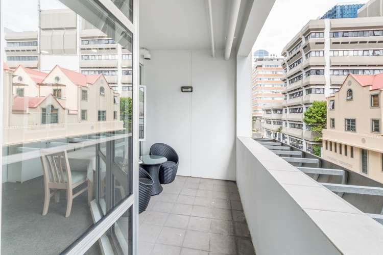 2b/18 Federal Street Auckland Central_7