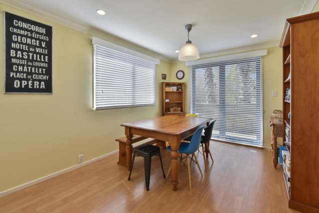 10 Crannog Fen Wattle Downs_3