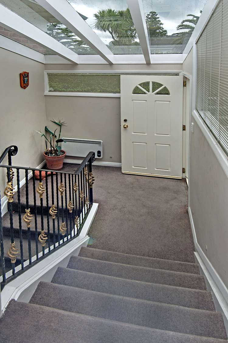 92 Landscape Road Mount Eden_22