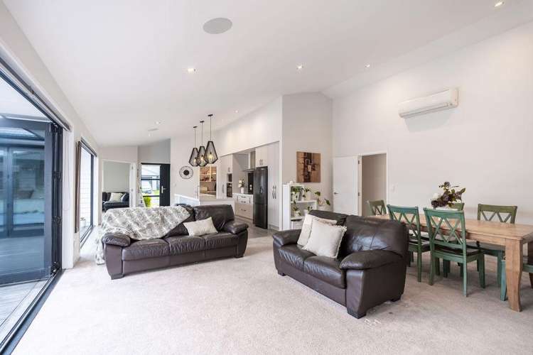 76 Puhirake Crescent_5