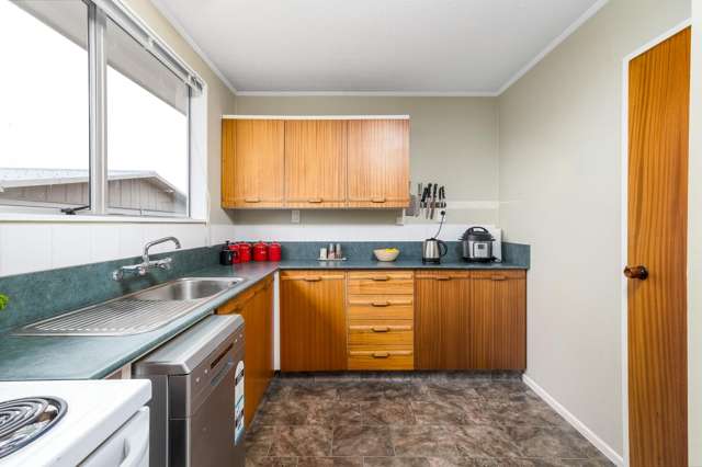 195 Queen Street Waimate_2