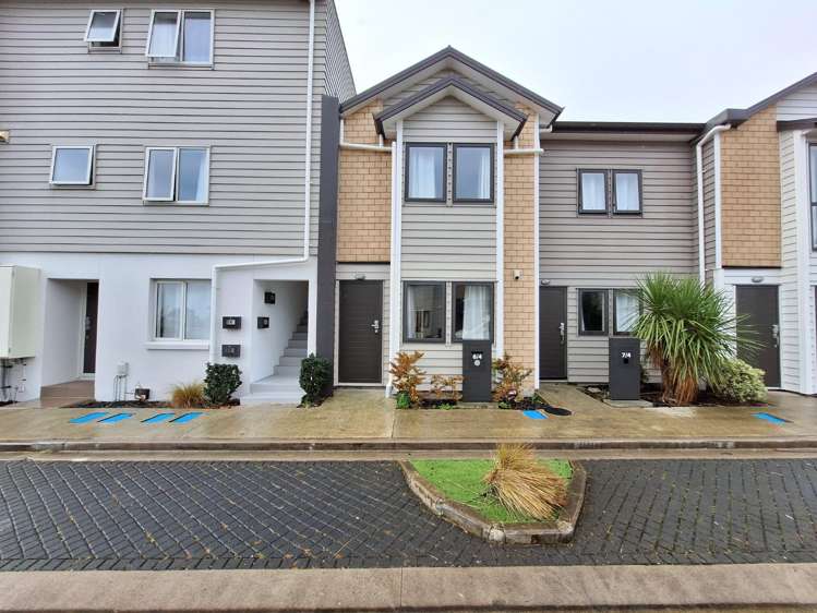 6/4 Wallson Crescent Wiri_11