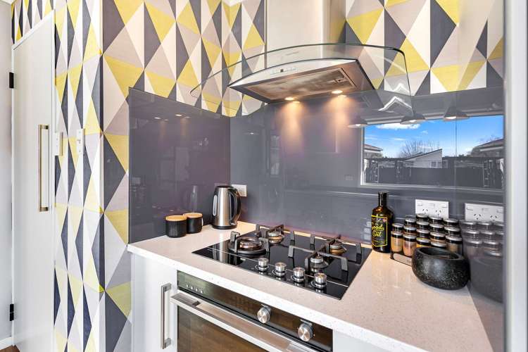 18 Truscott Grove Awapuni_9