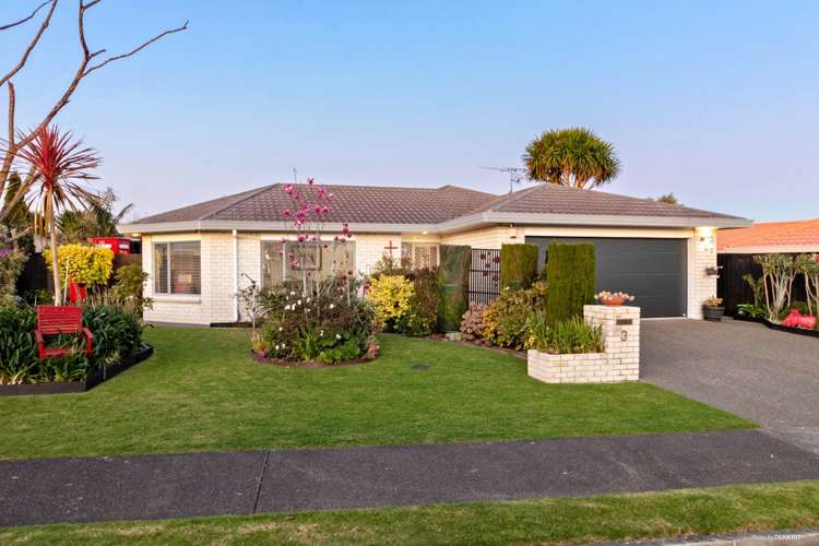 3 Splendour Close Henderson_18