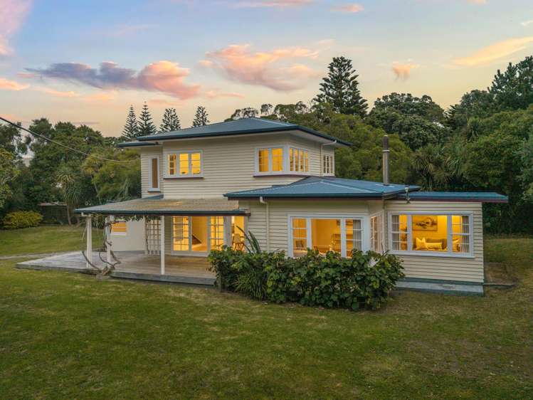 1 Raebern Lane Raumati Beach_25