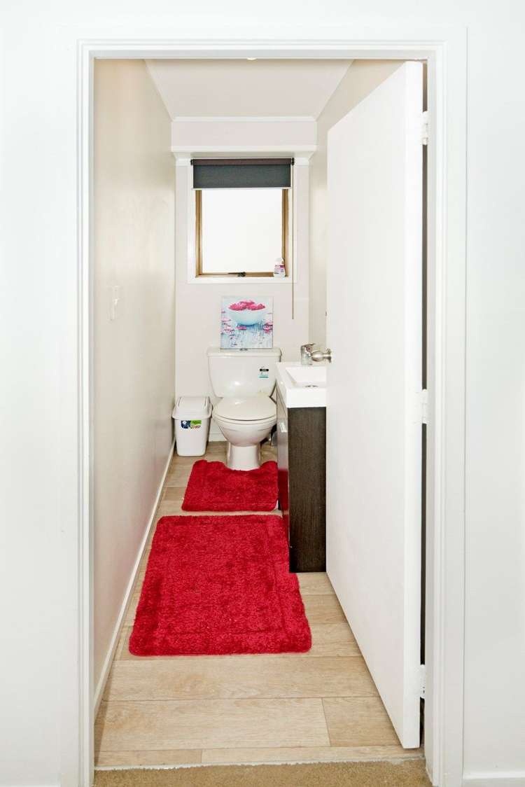 132 Solar Road Glen Eden_18