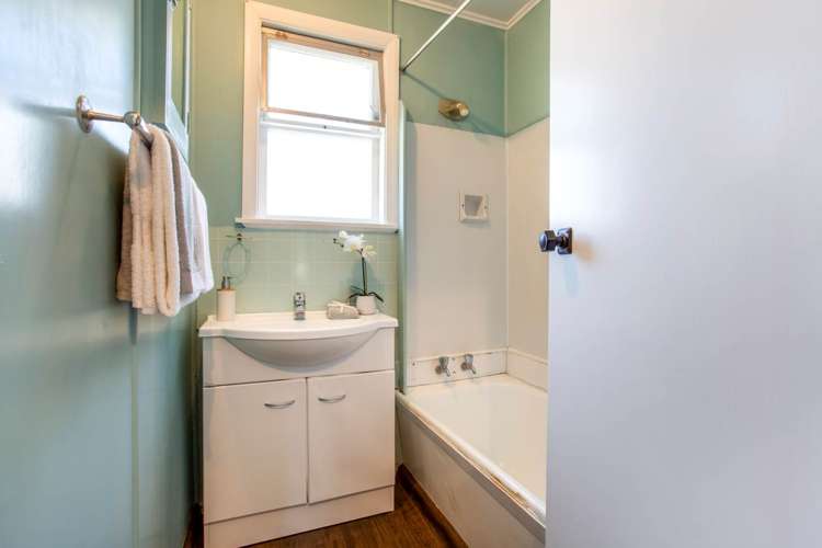 22 Fraser Road Narrow Neck_20