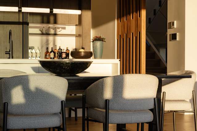 52 Beach Road Castor Bay_1