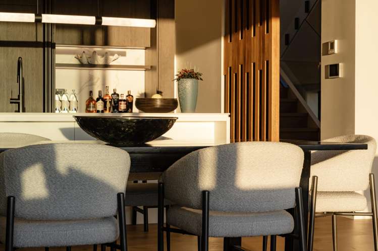 52 Beach Road Castor Bay_11