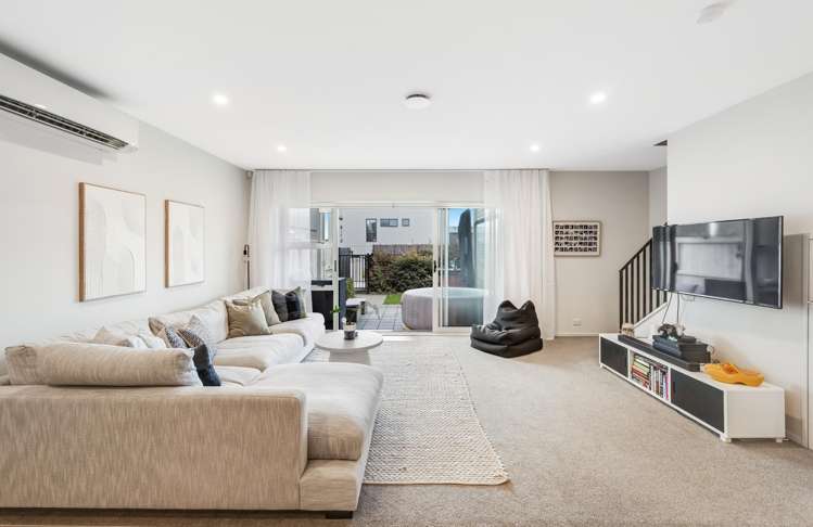 22 Brookview Drive Flat Bush_10