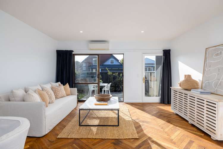 2/10 Conference Street Christchurch Central_2