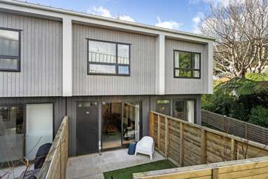 8C Ferry Road_1
