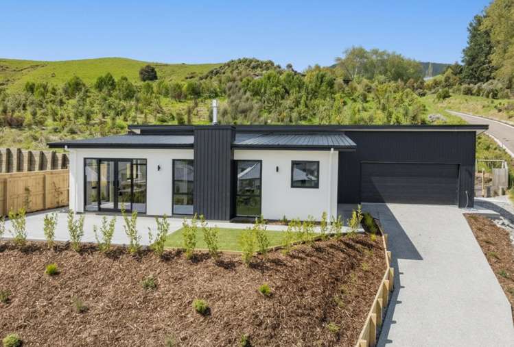 17 Ara O Nga Hekenga_0