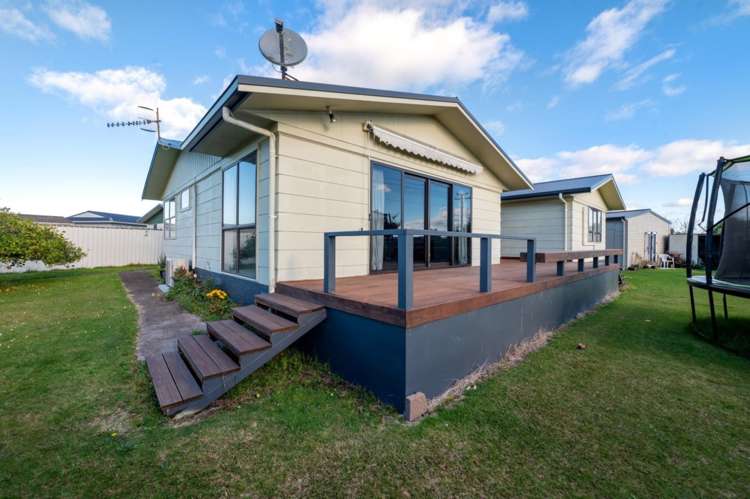 17 Byron Grove Owhata_22