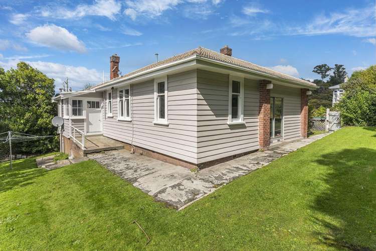 18 Lachlan Avenue North Dunedin_25