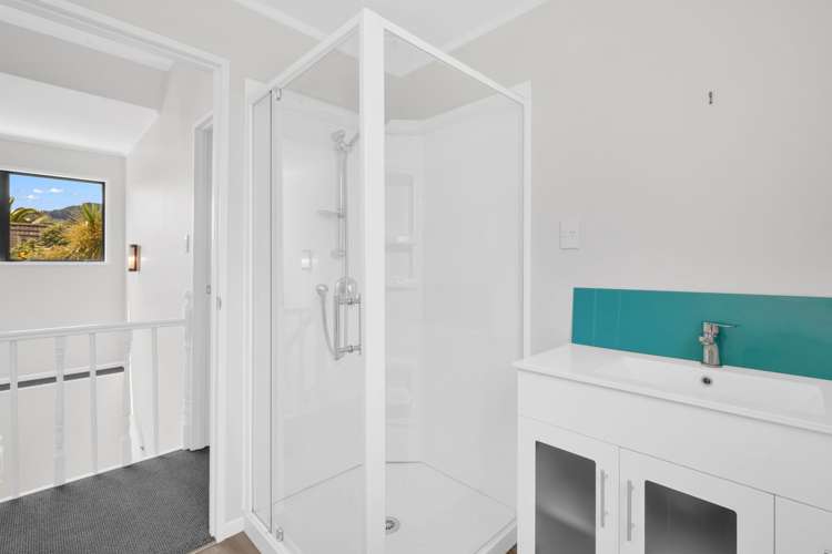 6d Beach Road Picton_24