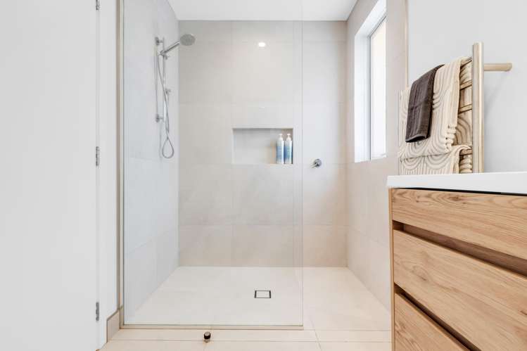 61 Patons Road Howick_12