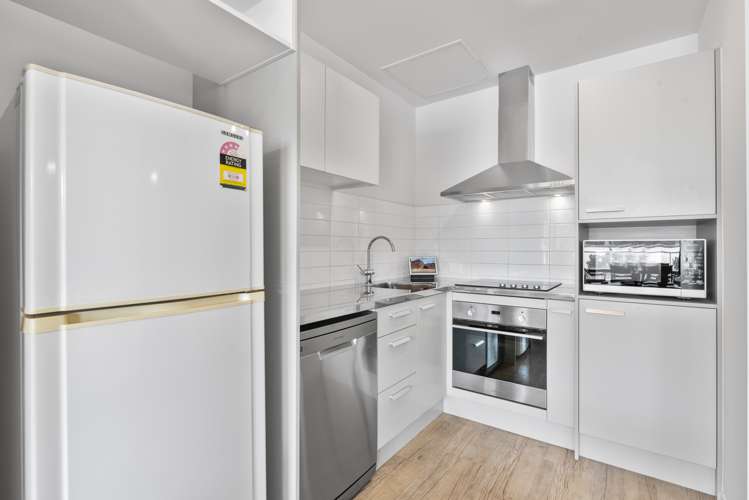 103/19 Bute Road Browns Bay_8